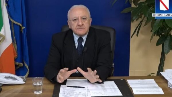 de-luca-picco-contagi