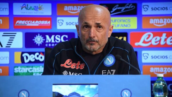 AEC6EC8D-3ED8-4AF8-9623-D5A95585D633