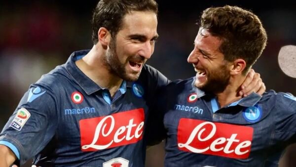 Mertens e Higuain