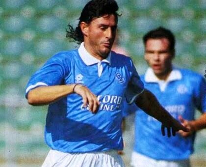 Massimo Agostini, detto "il condor", ex centravanti del Napoli