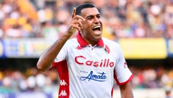 Il bomber Cheddira