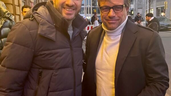 Giuntoli con il direttore di Azzurrissimo Luca Perillo