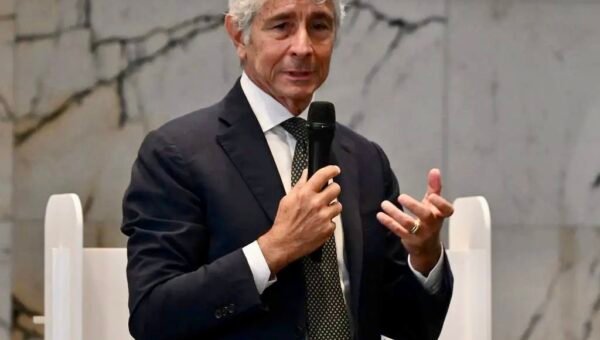 Il ministro Andrea Abodi