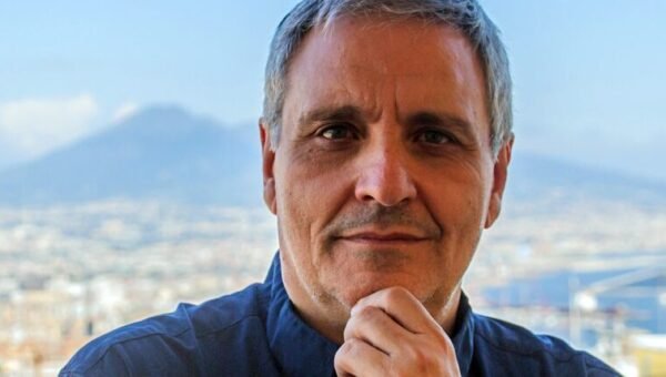 Lo scrittore Maurizio De Giovanni