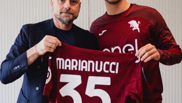 Luca Marianucci con il ds del Torino Gianluca Petrachi