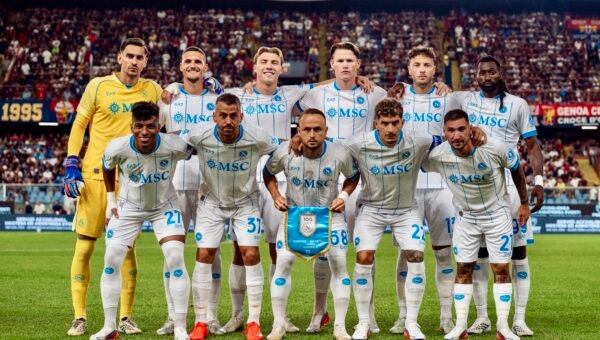 La formazione titolare del Napoli in casa del Genoa