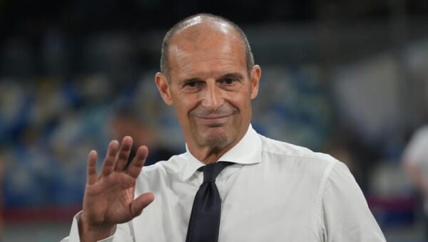 Napoli's head coach Massimiliano Allegri in action during the UEFA Champions League group-stage match between SSC Napoli and Arsenal FC at the Diego Armando Maradona Stadium in Naples. Italy,  9 September 2026 
ANSA / CESARE ABBATE
